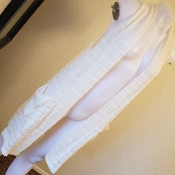chelsea sky Sweaters - NWT! chelsea sky sleeveless cardigan